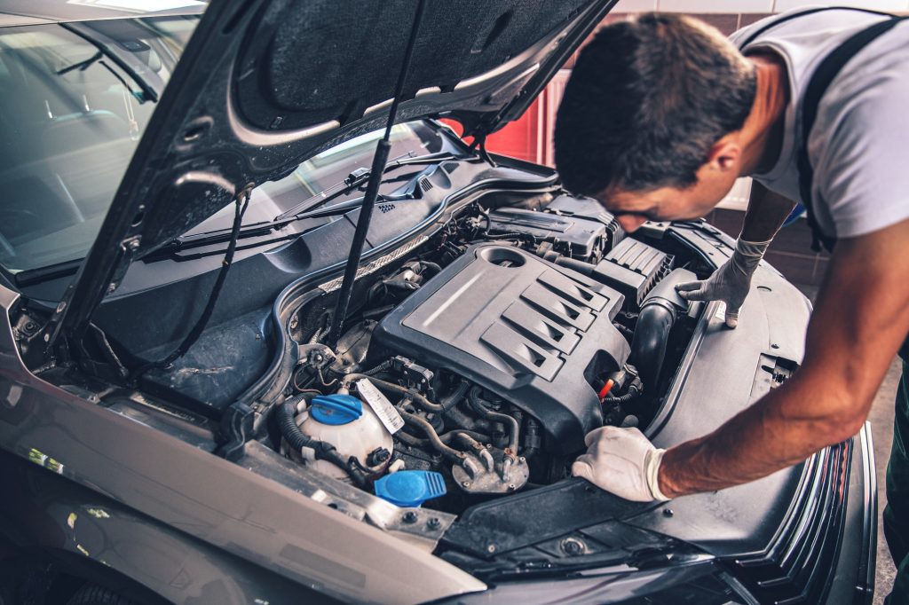 How to Maintain Your Car Engine – Car Fix Pro Dubai